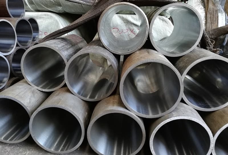 Seamless Steel Pipes