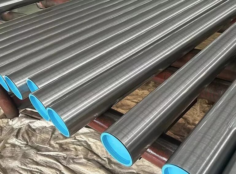 Capped Steel Pipes